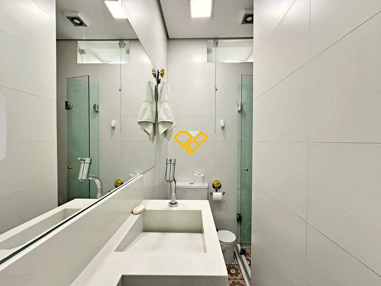 Apartamento à venda no Boqueirão: Wc social