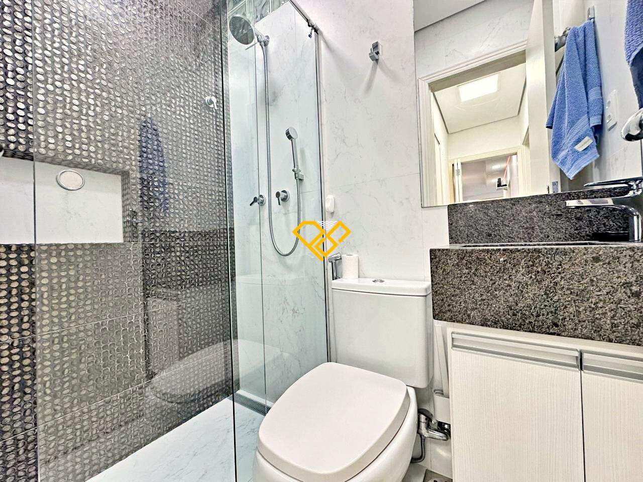 Apartamento à venda no Boqueirão: Wc social