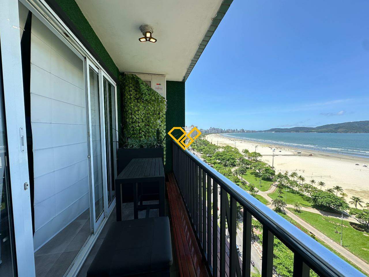 Apartamento à venda no Pompéia: Varanda Suíte Master