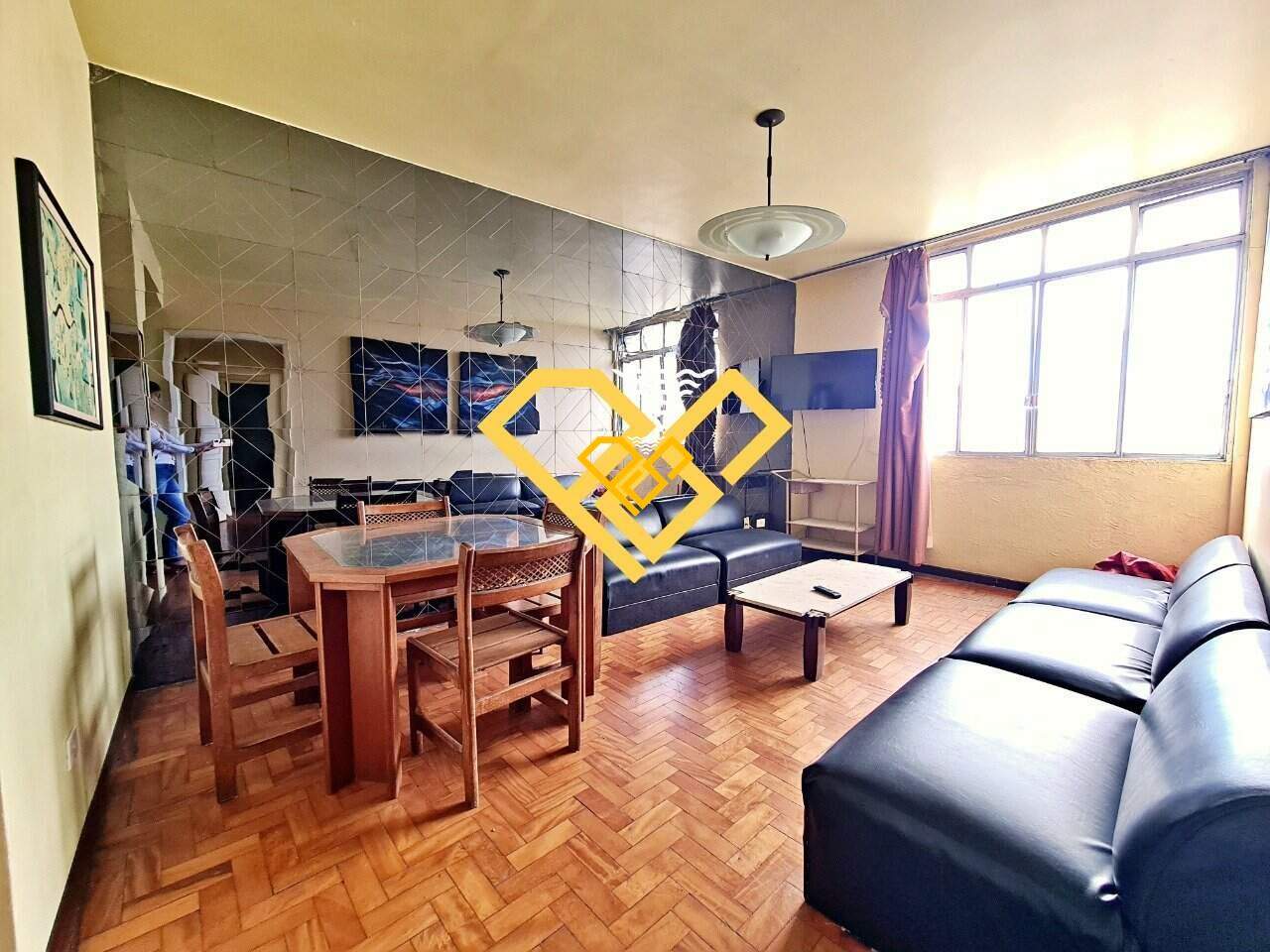 Apartamento à venda no Gonzaga: 