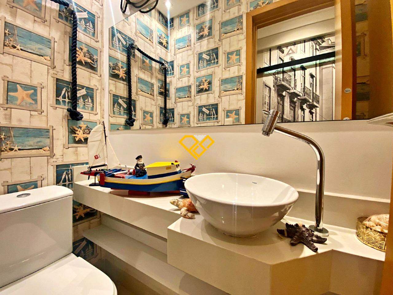 Apartamento à venda no Boqueirão: Lavabo