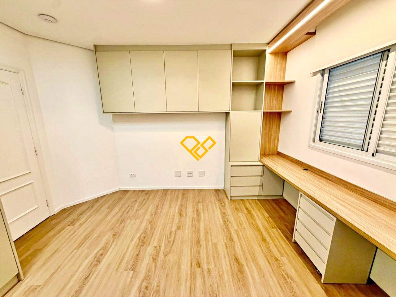 Apartamento à venda no Gonzaga: Suíte 4