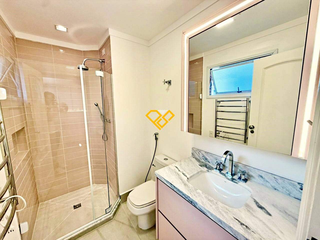 Apartamento à venda no Gonzaga: Wc suíte 2