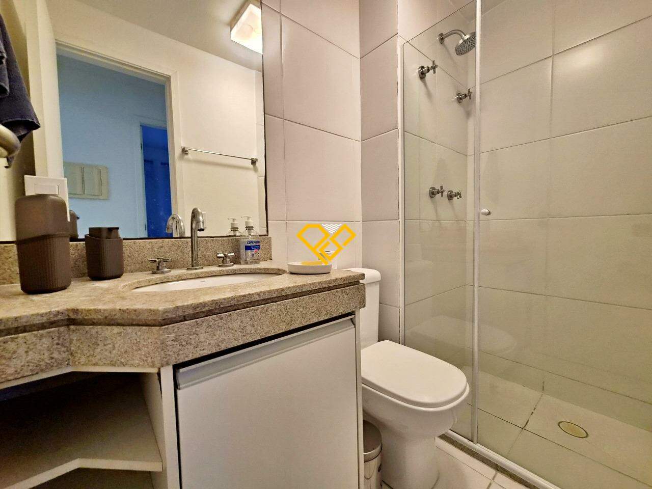 Apartamento à venda no José Menino: Wc social