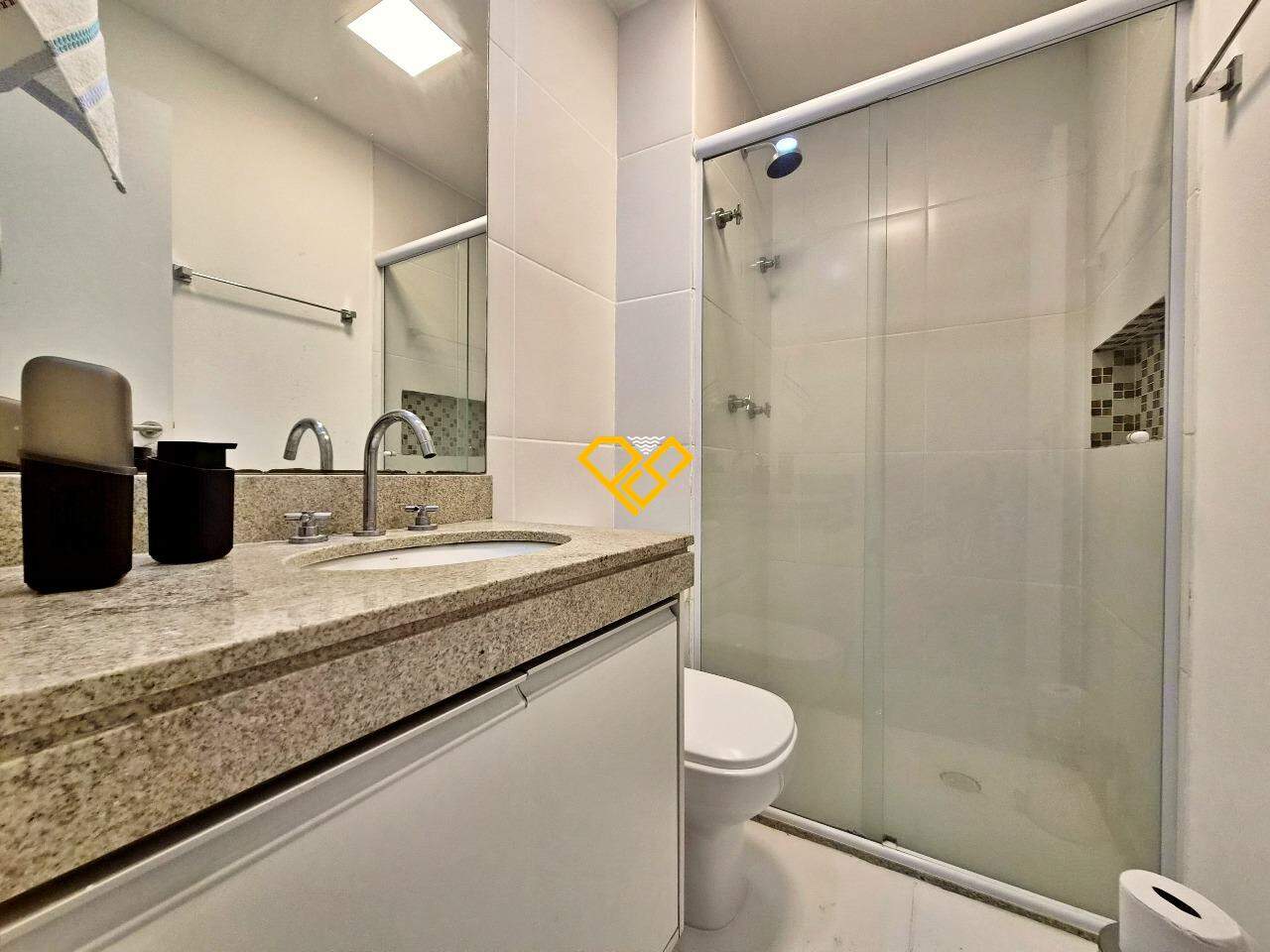 Apartamento à venda no José Menino: Wc suíte