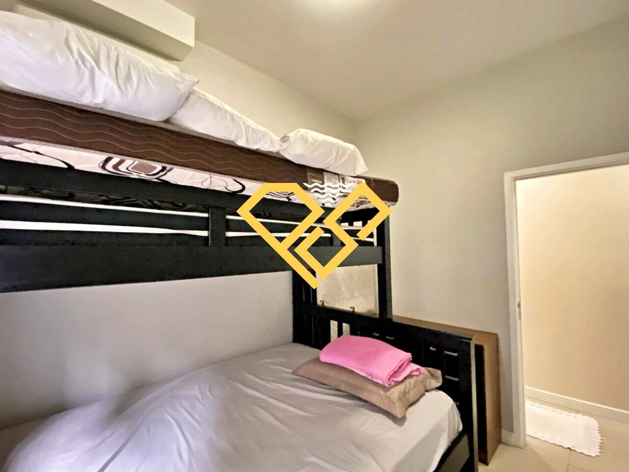 Apartamento à venda no Marapé: