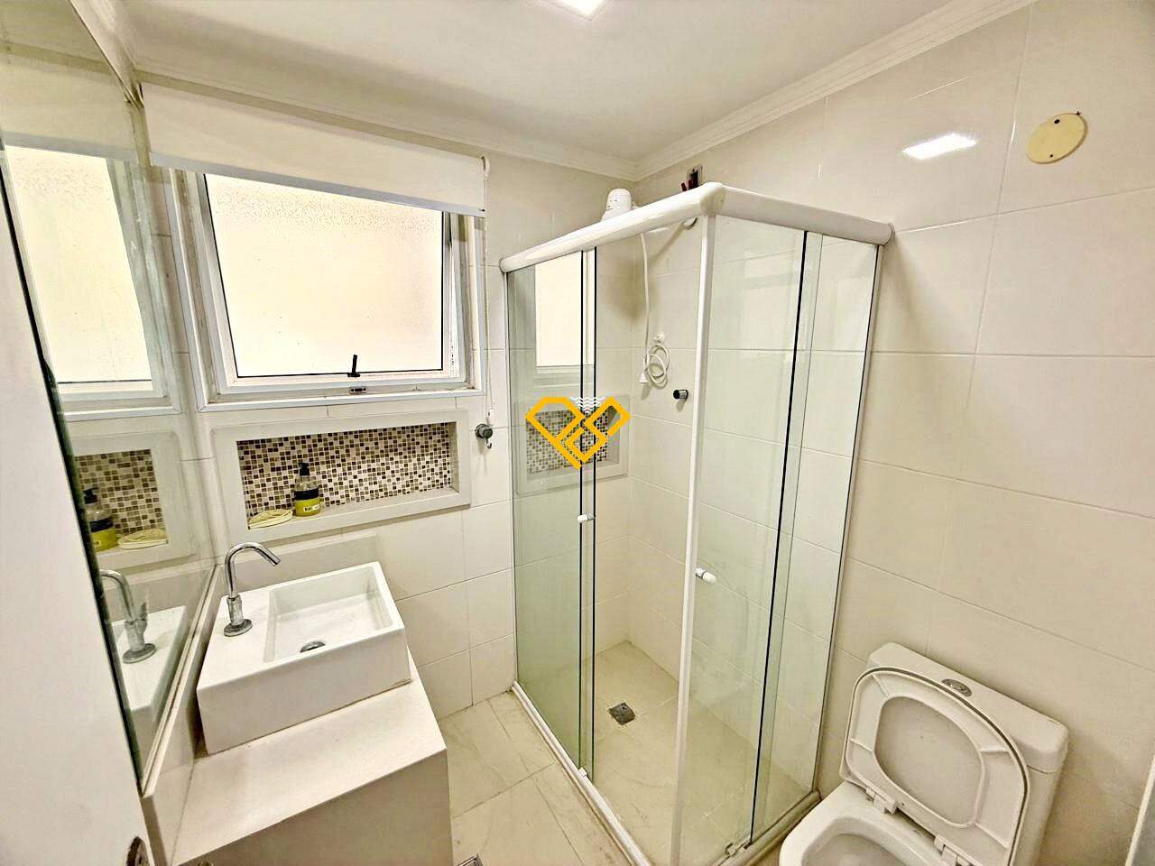 Apartamento à venda no Aparecida: Wc social
