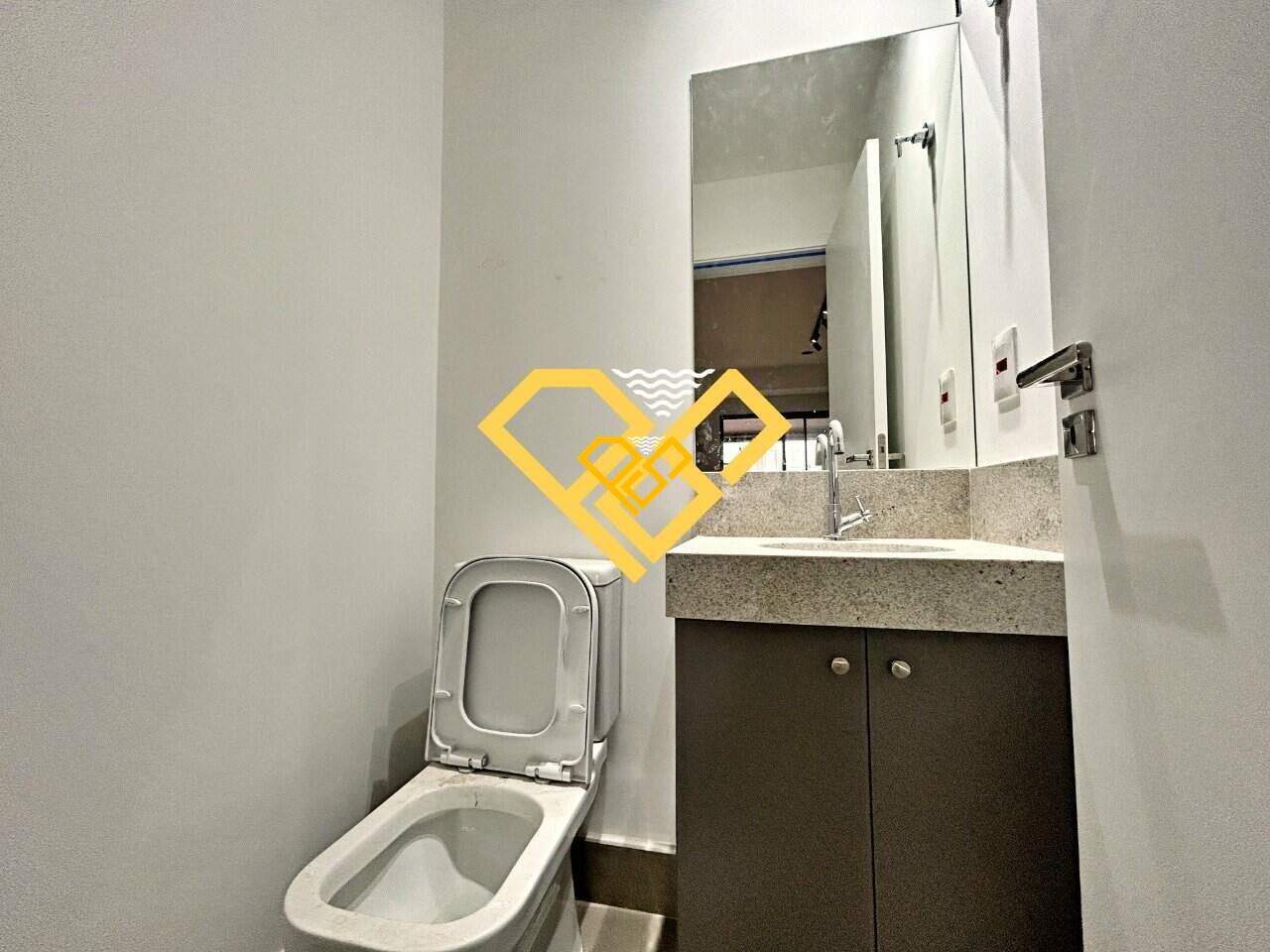 Apartamento à venda no Boqueirão: 