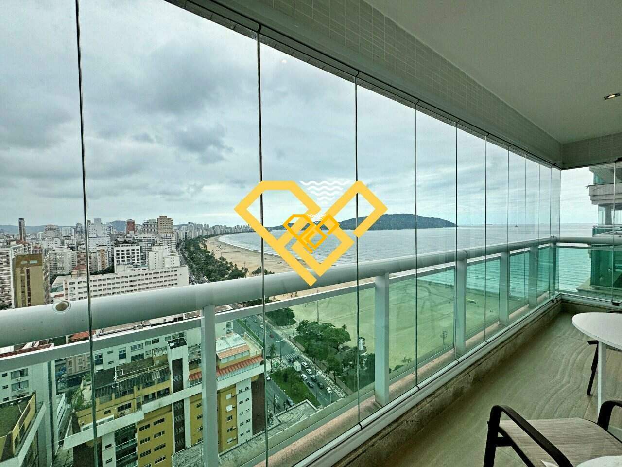 Apartamento à venda no Gonzaga: Varanda suíte master