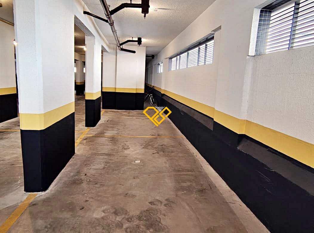 Apartamento à venda no Boqueirão: Garagem