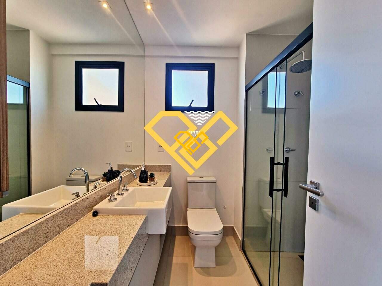 Apartamento à venda no Aparecida: Wc suíte