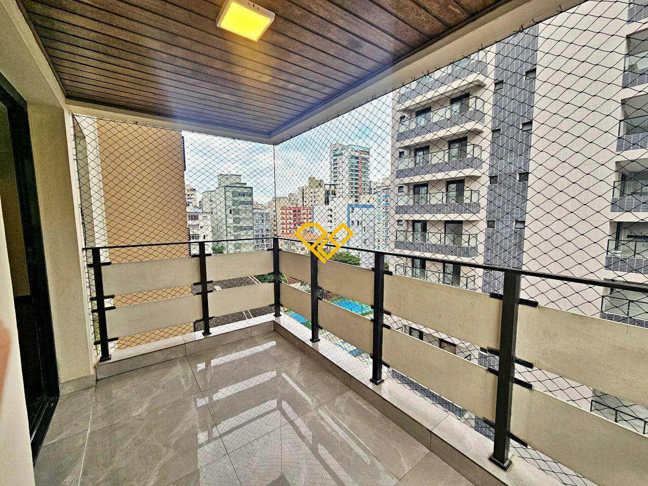 Apartamento à venda no Aparecida: Varanda