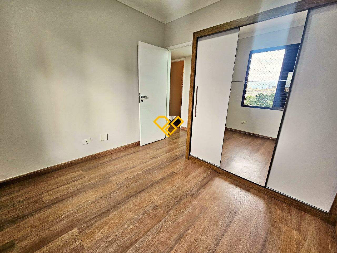 Apartamento à venda no Aparecida: Dormitório 2