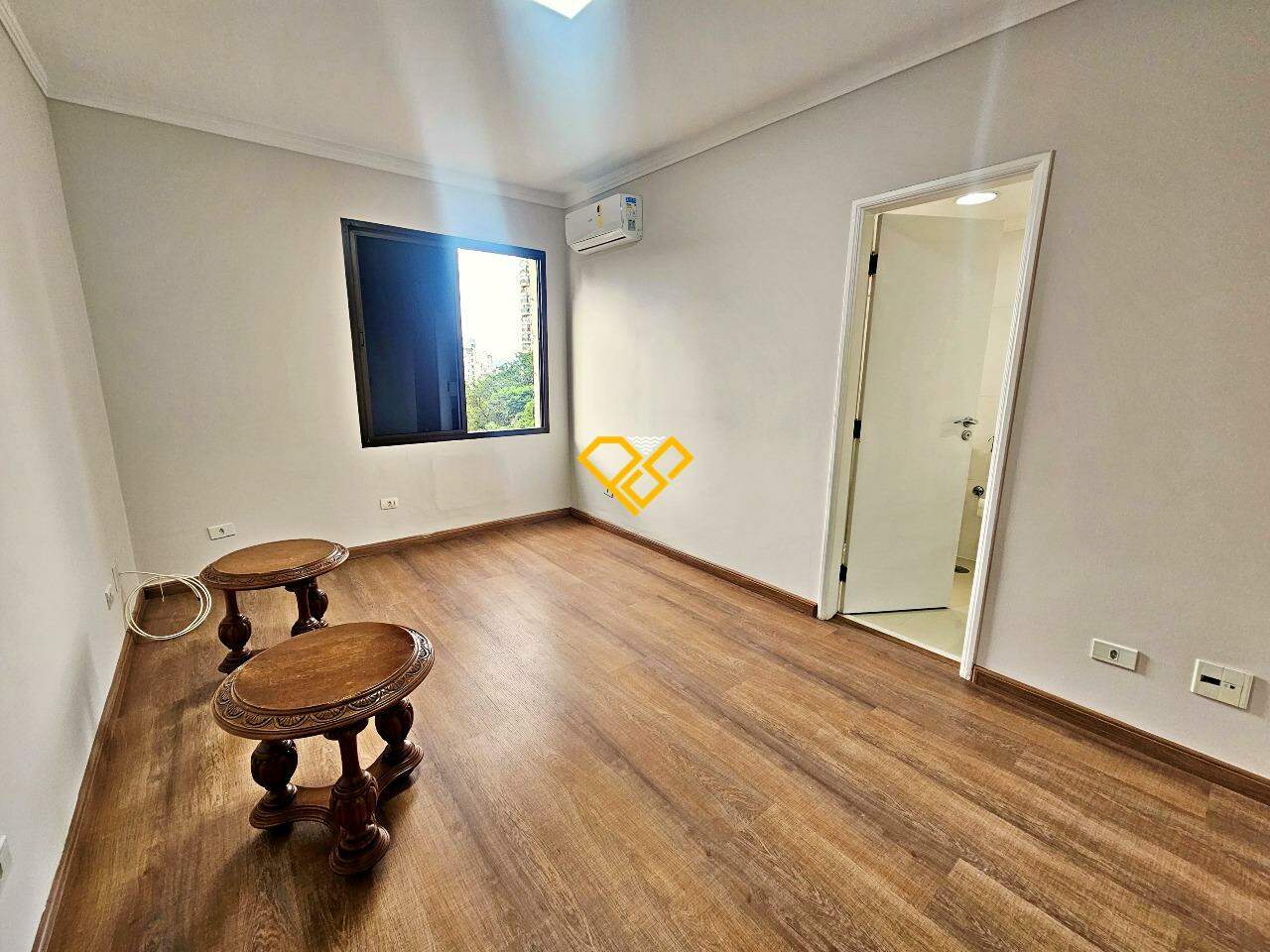 Apartamento à venda no Aparecida: Dormitório 1 - suíte
