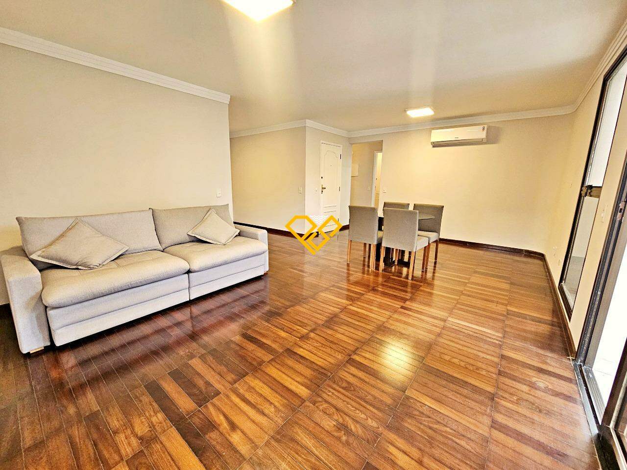 Apartamento à venda no Aparecida: Sala