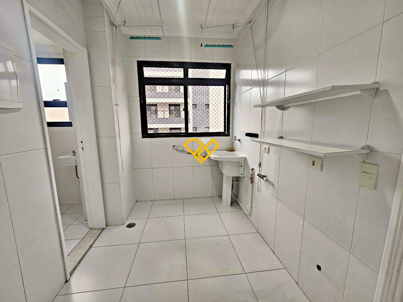 Apartamento à venda no Aparecida: Área de serviço
