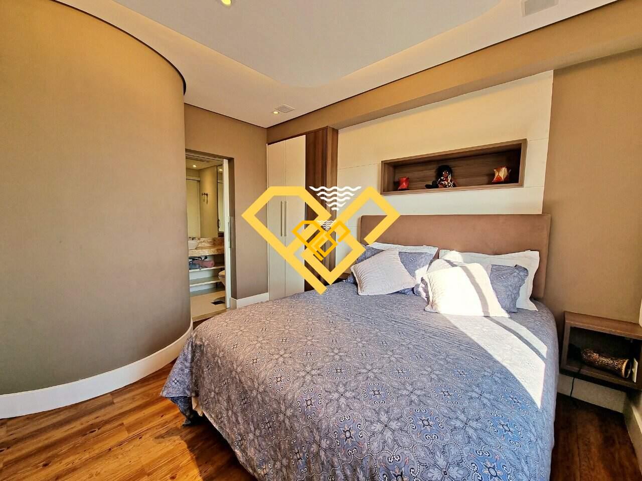 Apartamento à venda no Ponta da Praia: