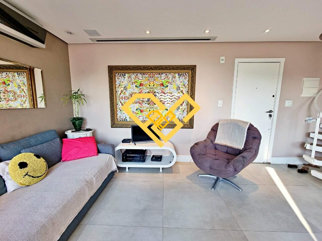 Apartamento à venda no Ponta da Praia: