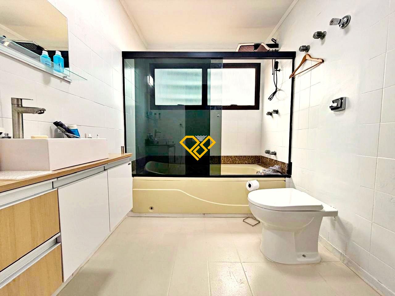 Apartamento à venda no Gonzaga: Wc suíte 1