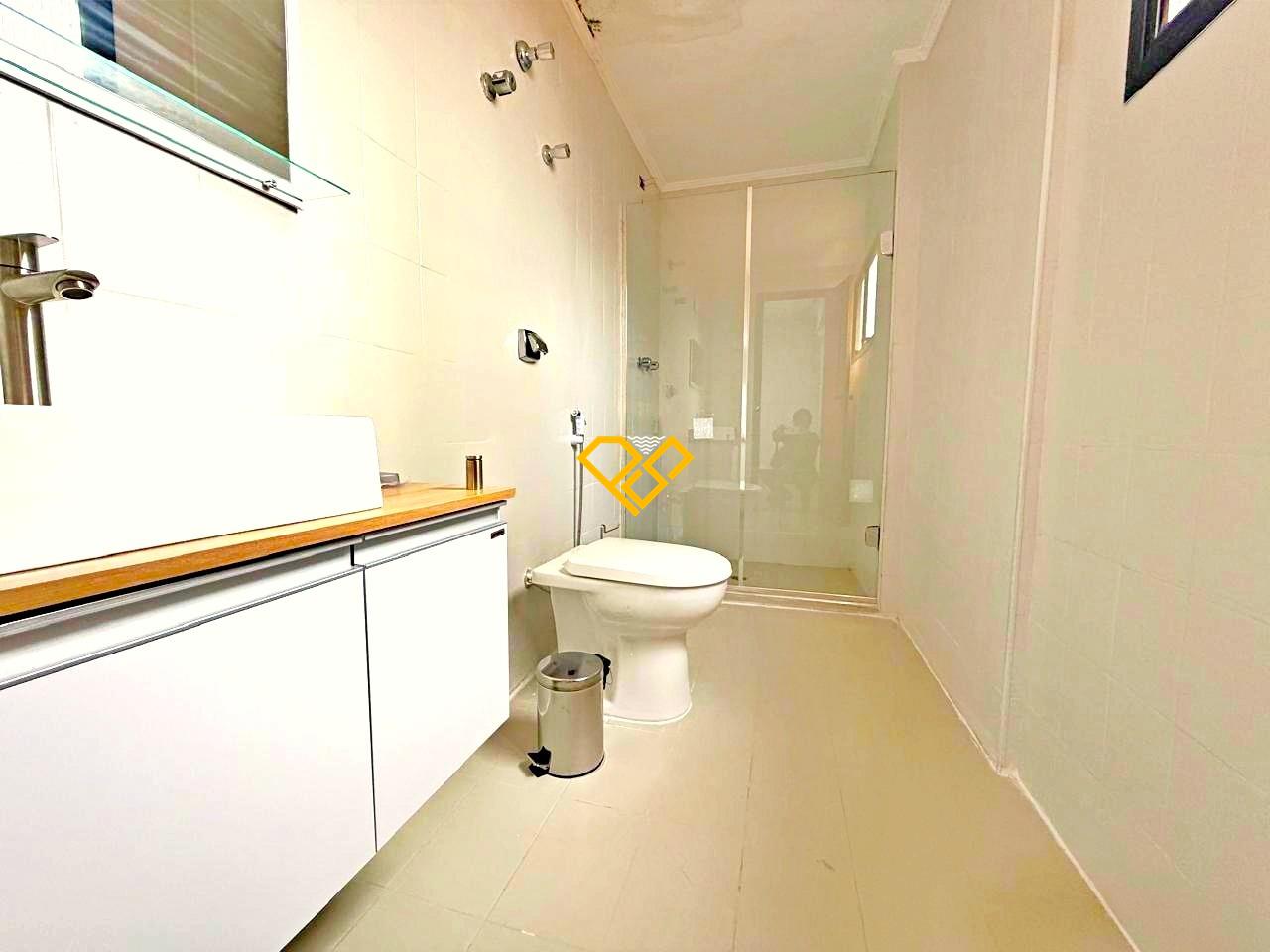 Apartamento à venda no Gonzaga: Wc suíte 2