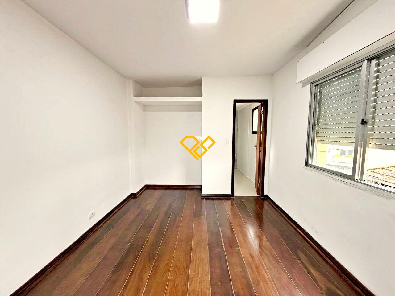 Apartamento à venda no Gonzaga: Dormitório 2 - suíte