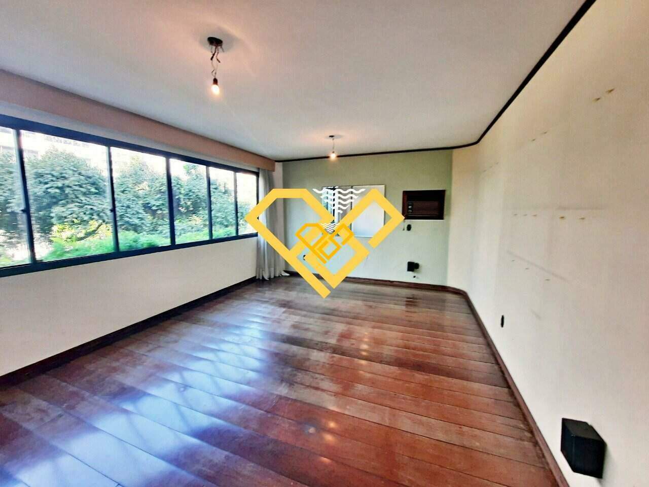 Apartamento à venda no Gonzaga: Sala