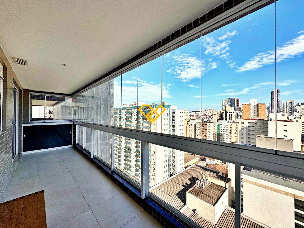 Apartamento à venda no Gonzaga: Varanda