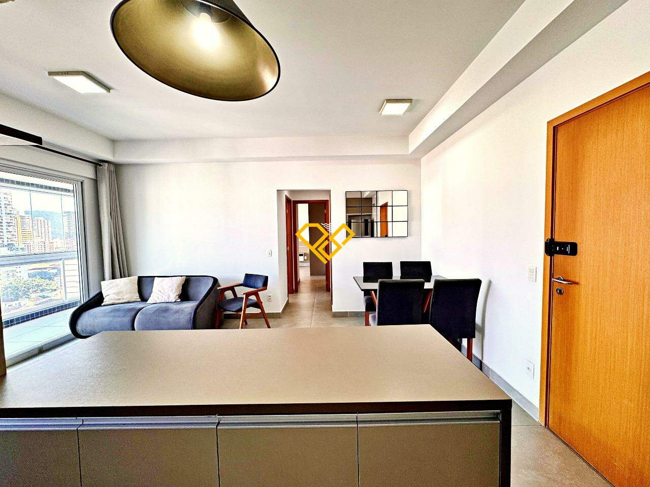Apartamento à venda no Gonzaga: Sala e cozinha