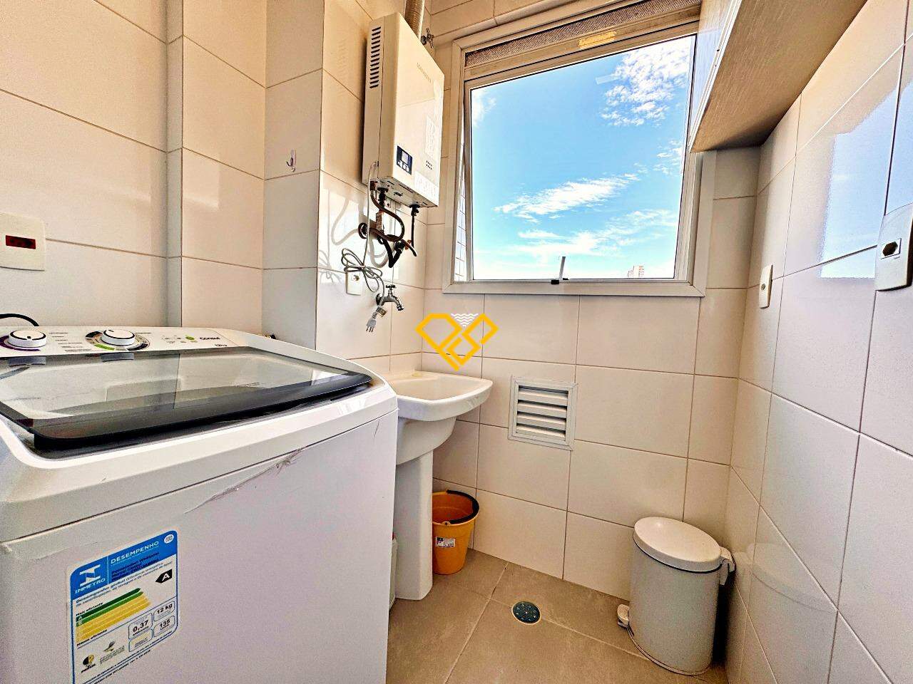 Apartamento à venda no Gonzaga: Área de serviço