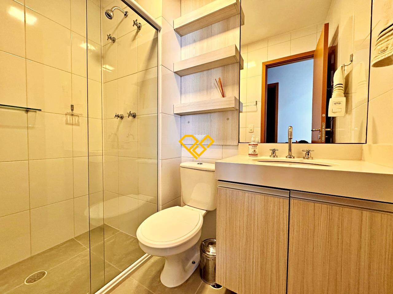 Apartamento à venda no Gonzaga: Wc social