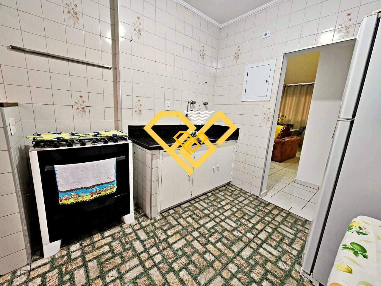 Apartamento à venda no Gonzaga: Cozinha