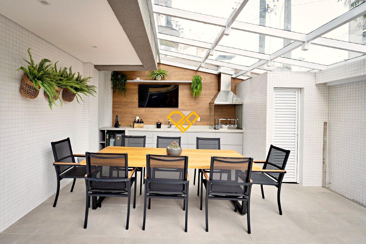 Sobrado à venda no Embaré: Área gourmet