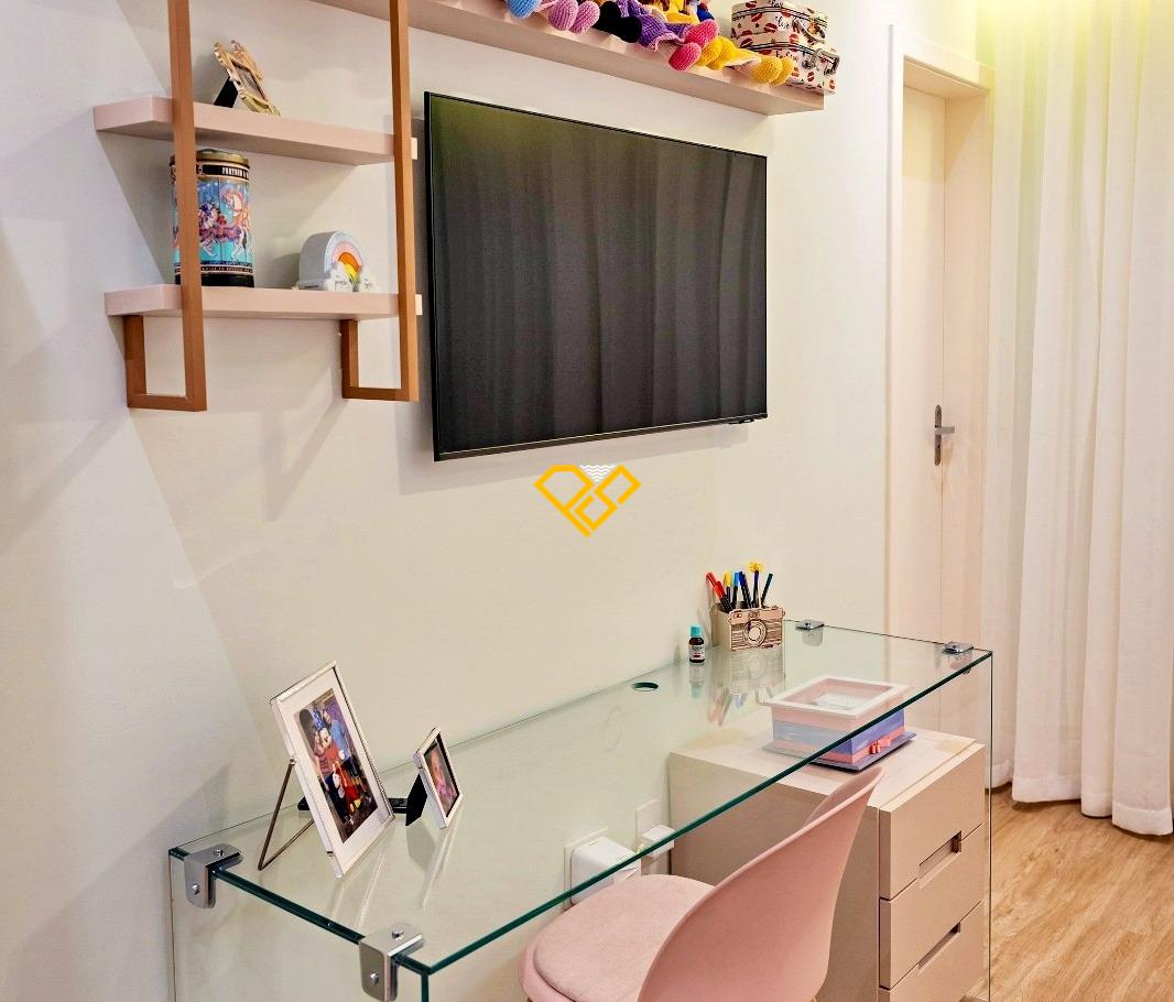 Sobrado à venda no Embaré: Suíte 2