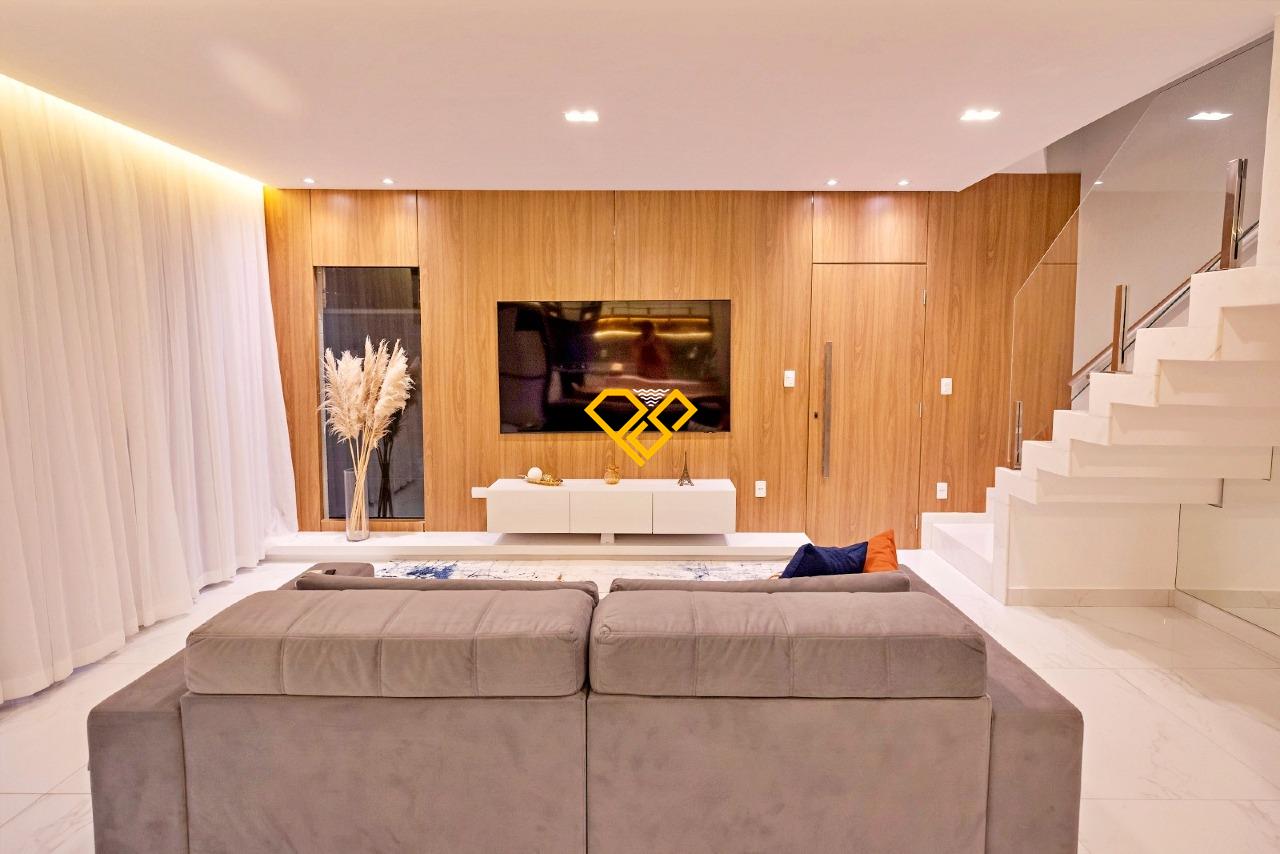 Sobrado à venda no Embaré: Sala de estar