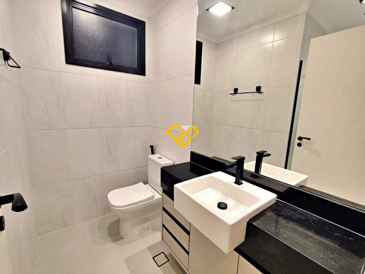 Cobertura à venda no Pompéia: Wc social