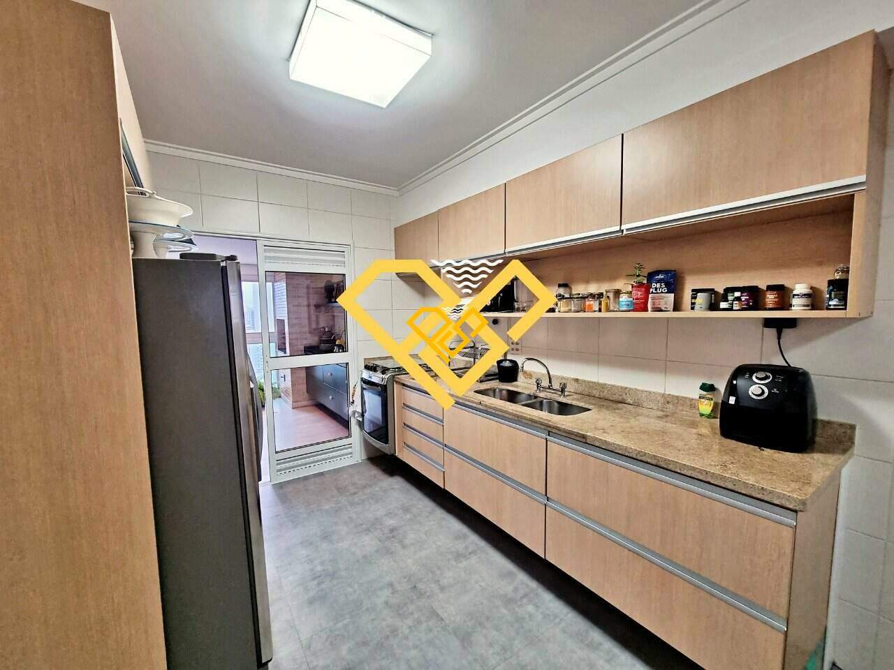 Apartamento à venda no Embaré: Cozinha