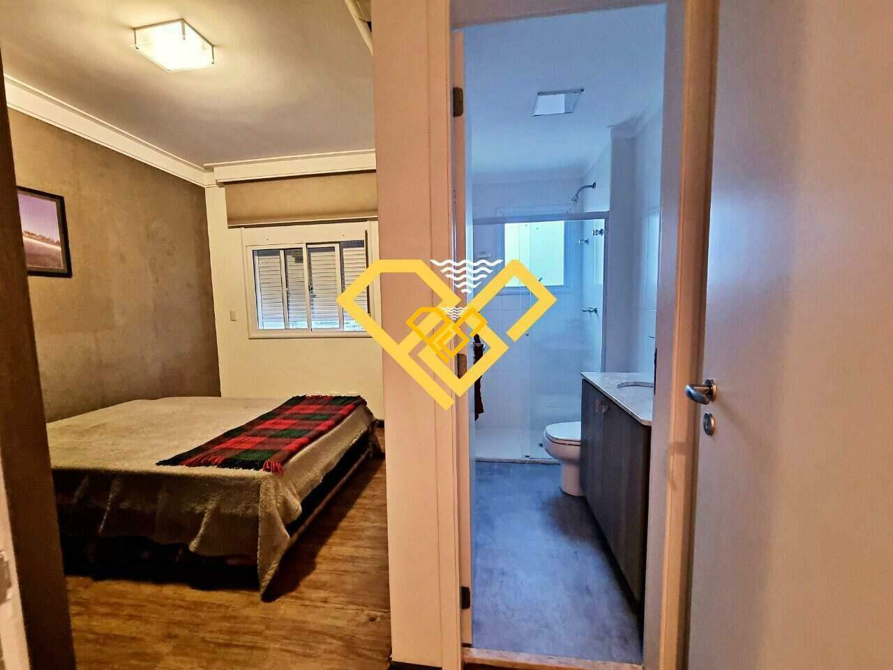 Apartamento à venda no Embaré: Suíte 01