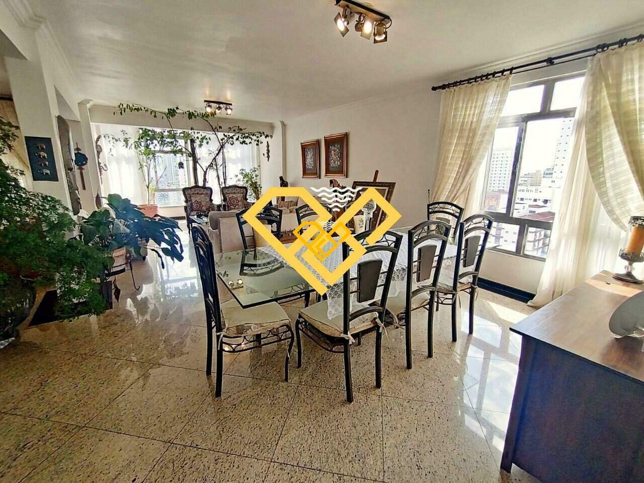 Apartamento à venda no Gonzaga: Sala