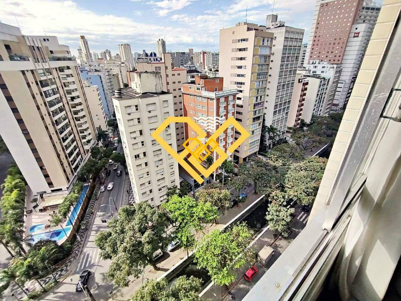 Apartamento à venda no Gonzaga: Vista da sala