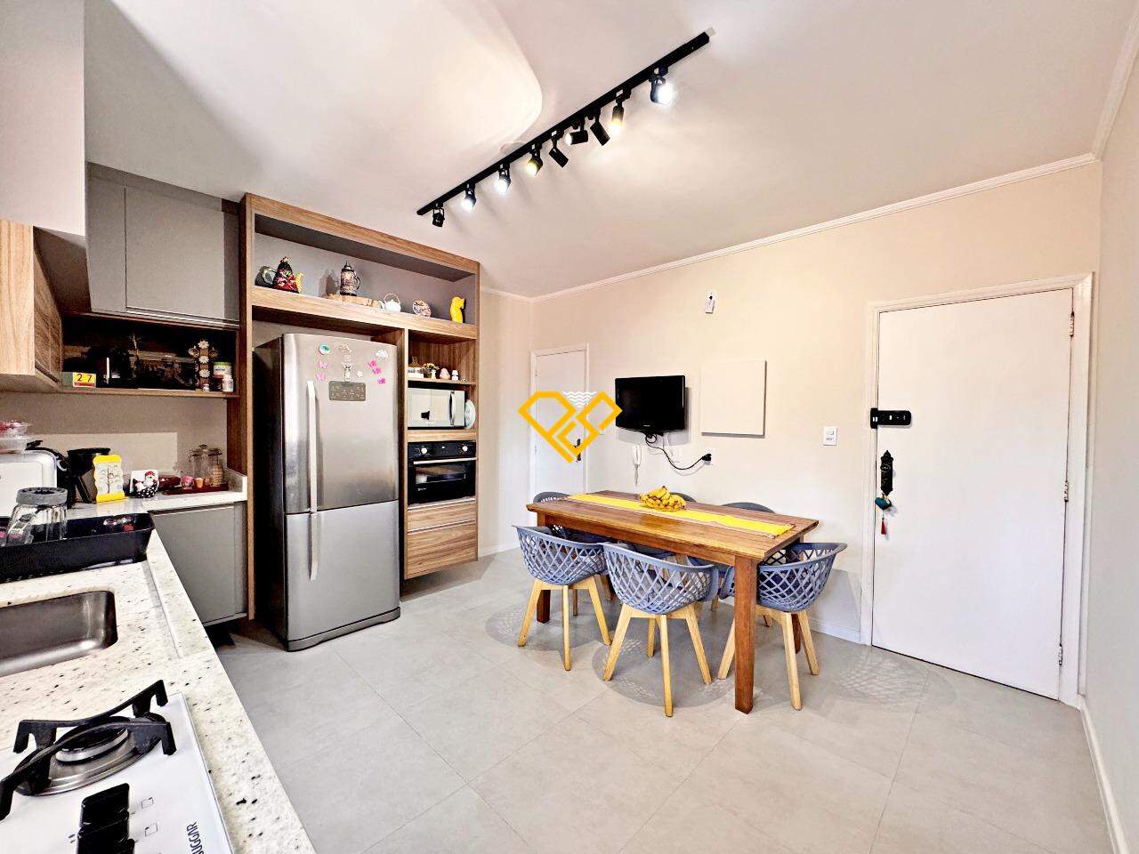 Apartamento à venda no Ponta da Praia: Cozinha