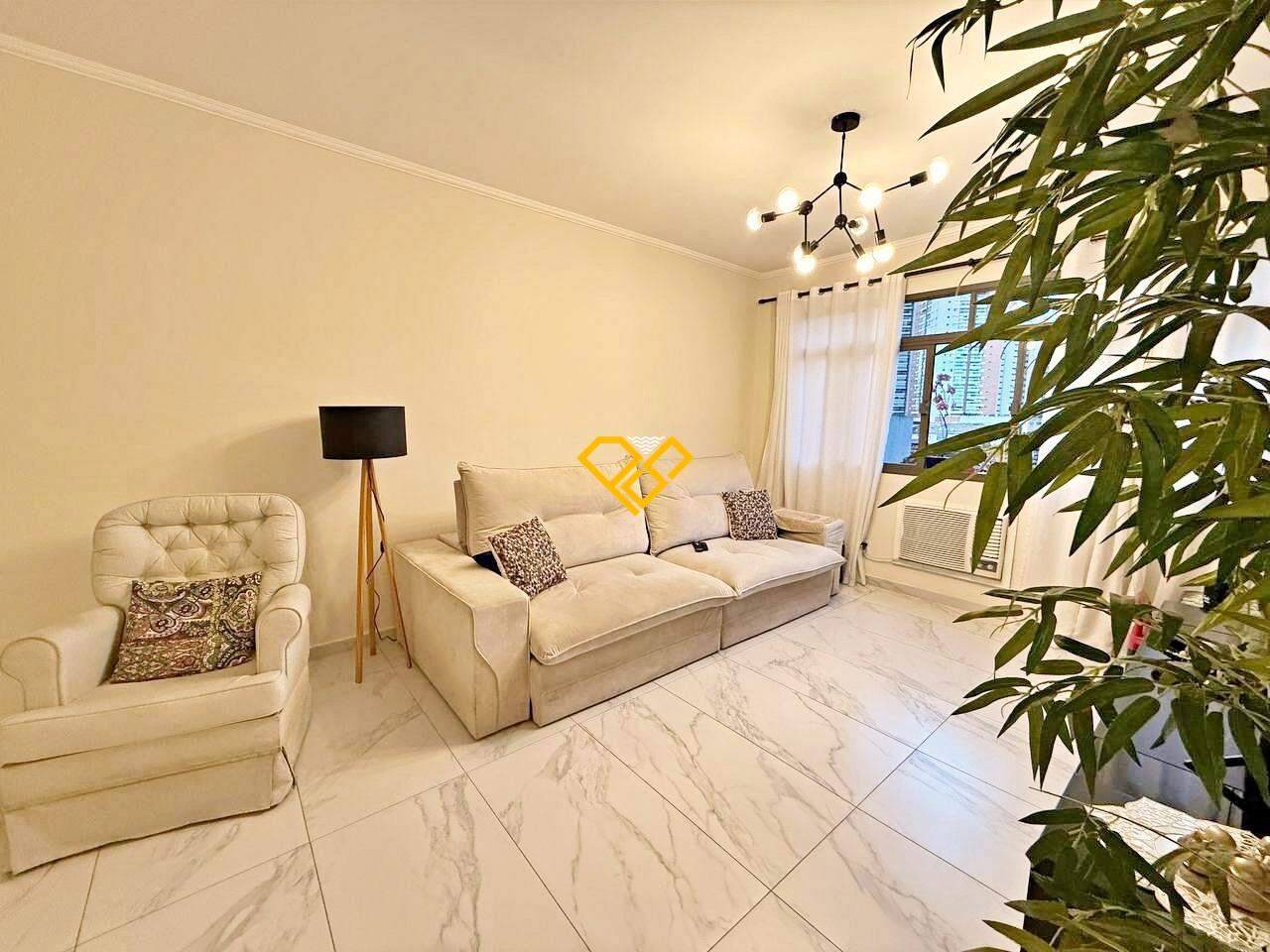 Apartamento à venda no Ponta da Praia: Sala
