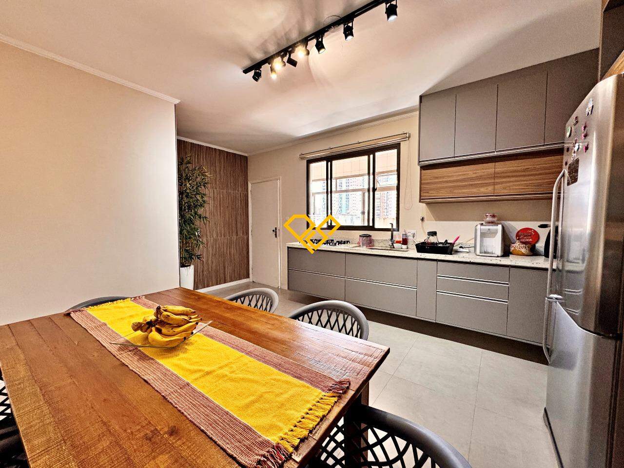 Apartamento à venda no Ponta da Praia: Cozinha