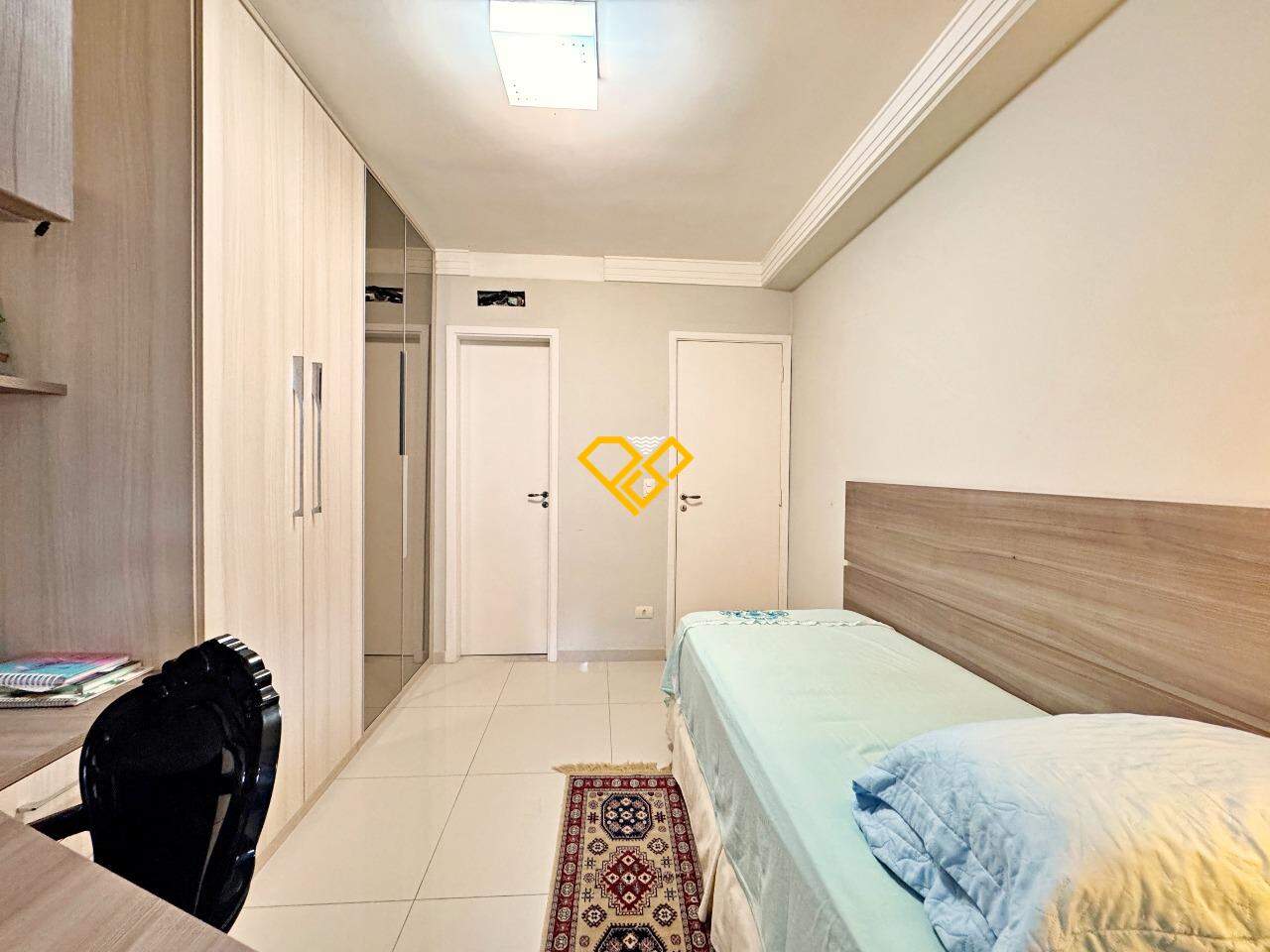 Apartamento à venda no Embaré: Dormitório 1 - suíte