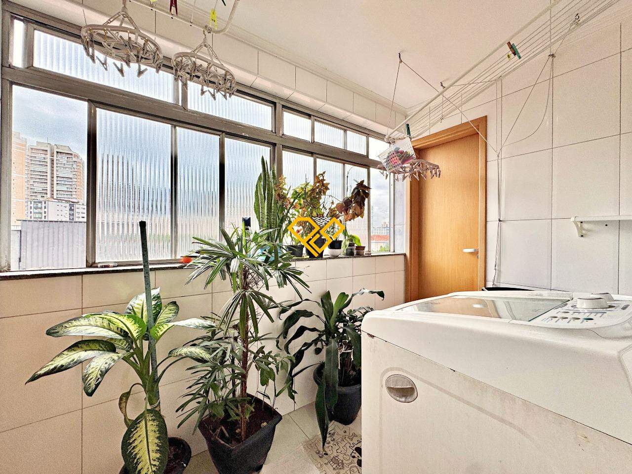 Apartamento à venda no Campo Grande: Área de serviço