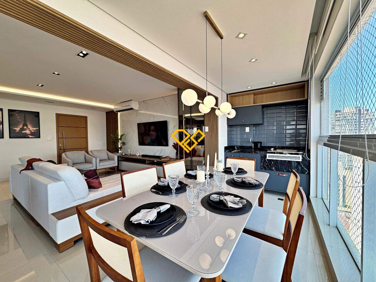 Apartamento à venda no Boqueirão: Varanda e sala