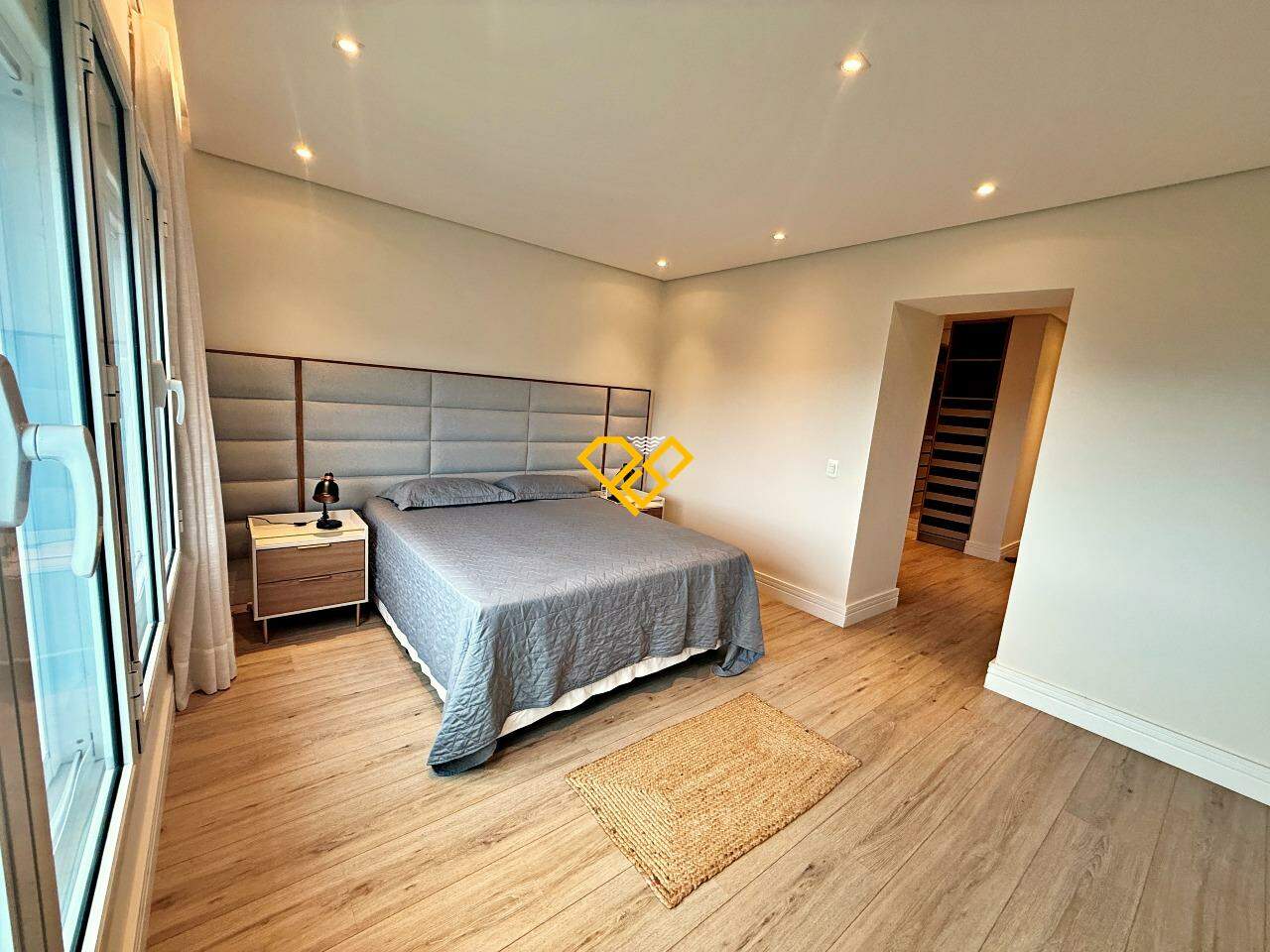 Apartamento à venda no Gonzaga: Dormitório 1 - suíte