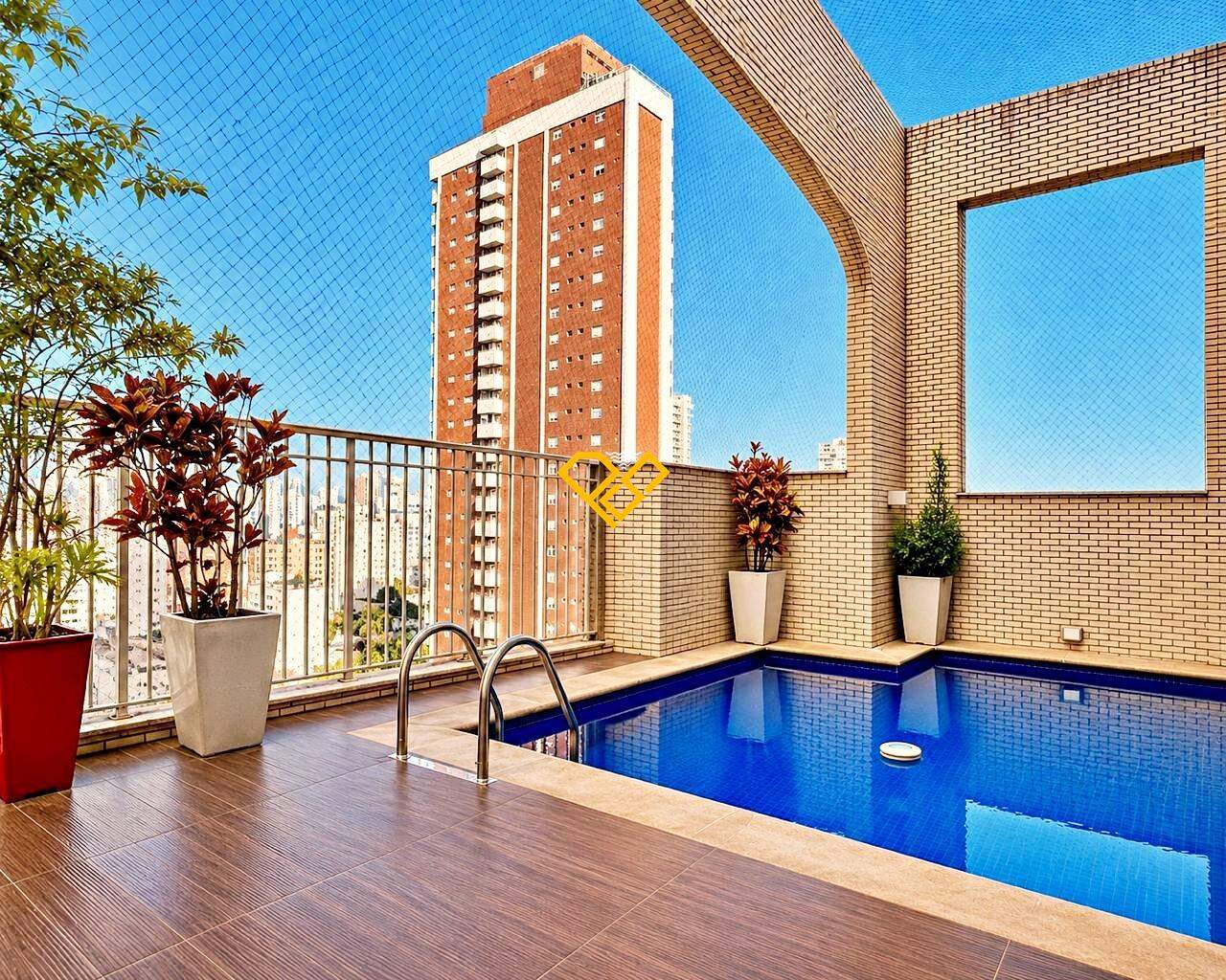 Cobertura à venda no Vila Rica: Piscina