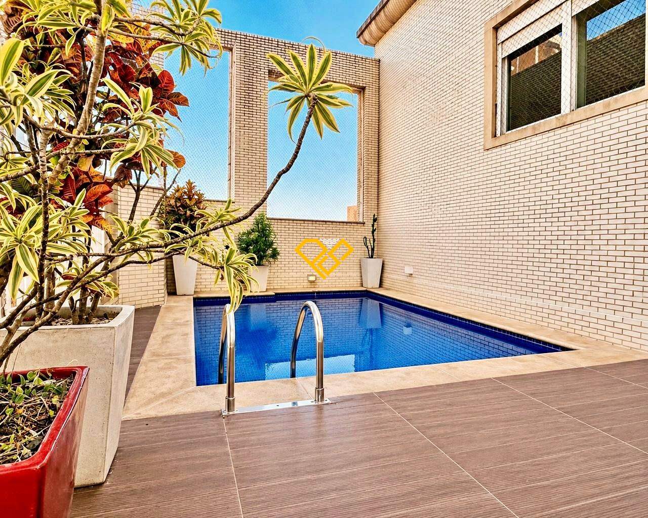 Cobertura à venda no Vila Rica: Piscina