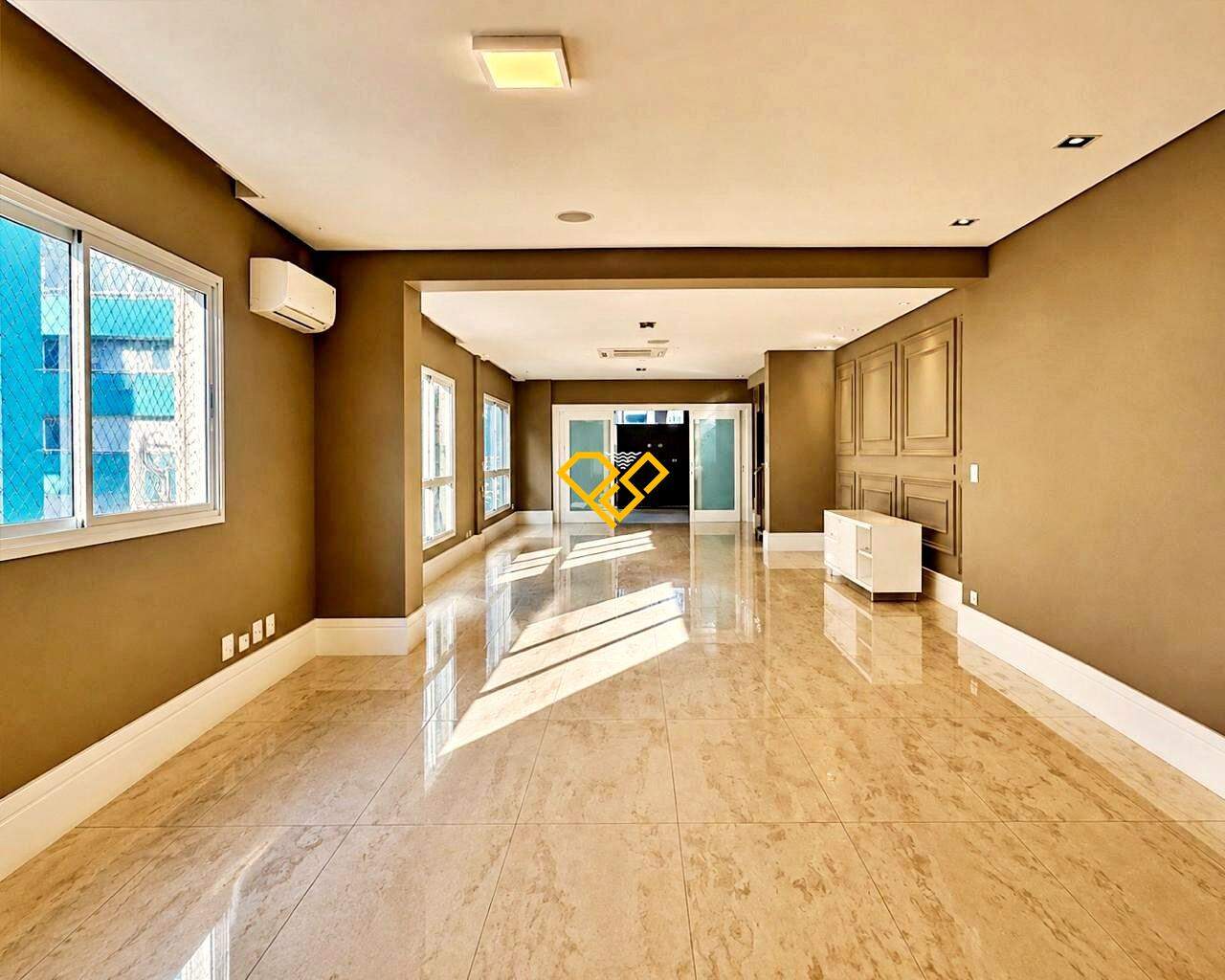 Cobertura à venda no Vila Rica: Sala