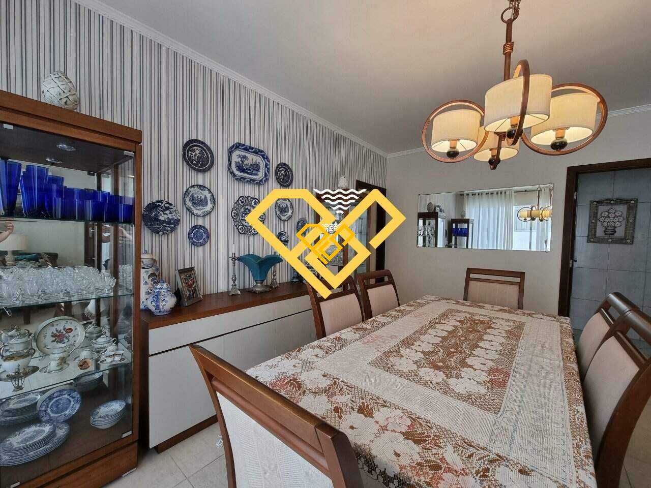 Apartamento à venda no Gonzaga: SALA DE JANTAR